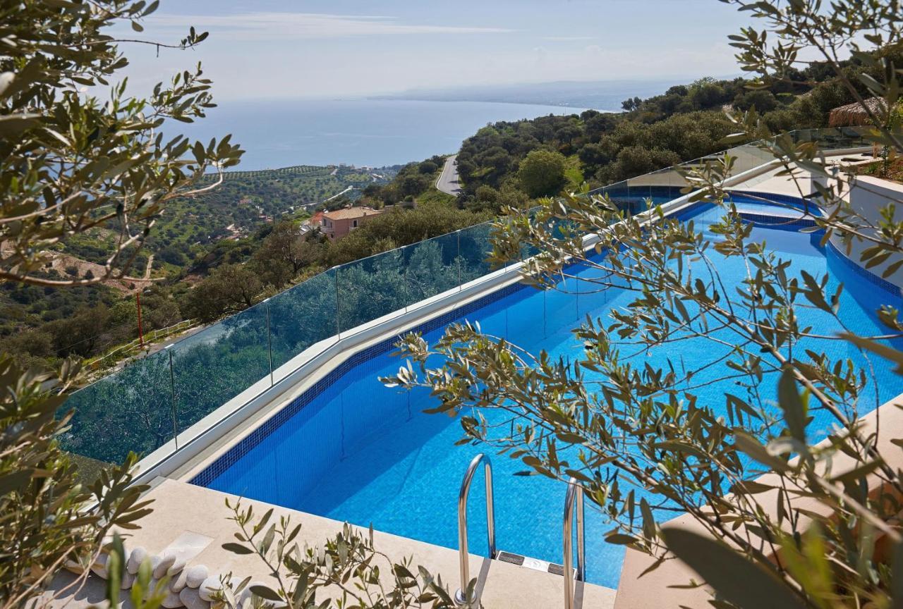 Villa Omikron Rodhiá Esterno foto